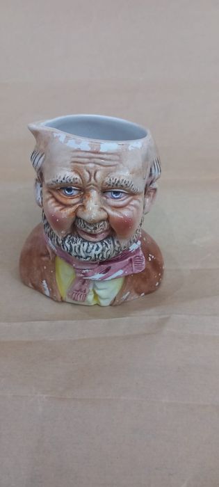 Peças decorativas antigas