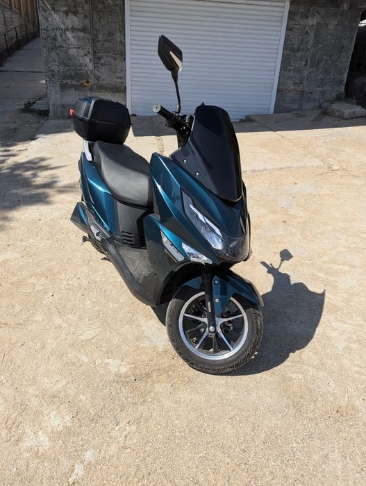 Продается электро скутер