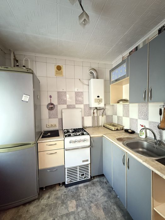 3 кімнатна,Дніпровський,Трегубова 38