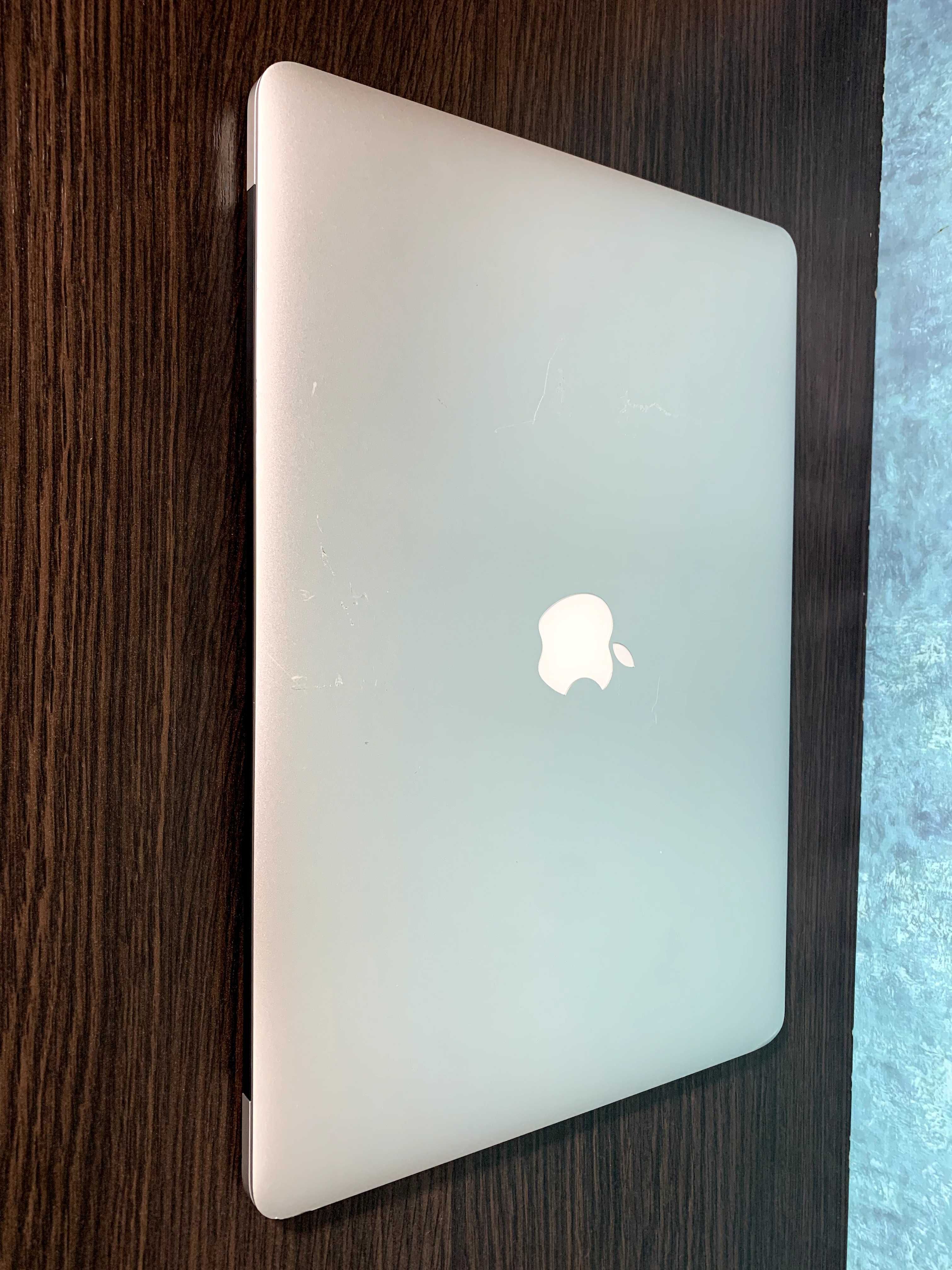 Macbook Pro 15 2015 i7-2.8 GHz | 16Gb | 256ssd АКБ 97%