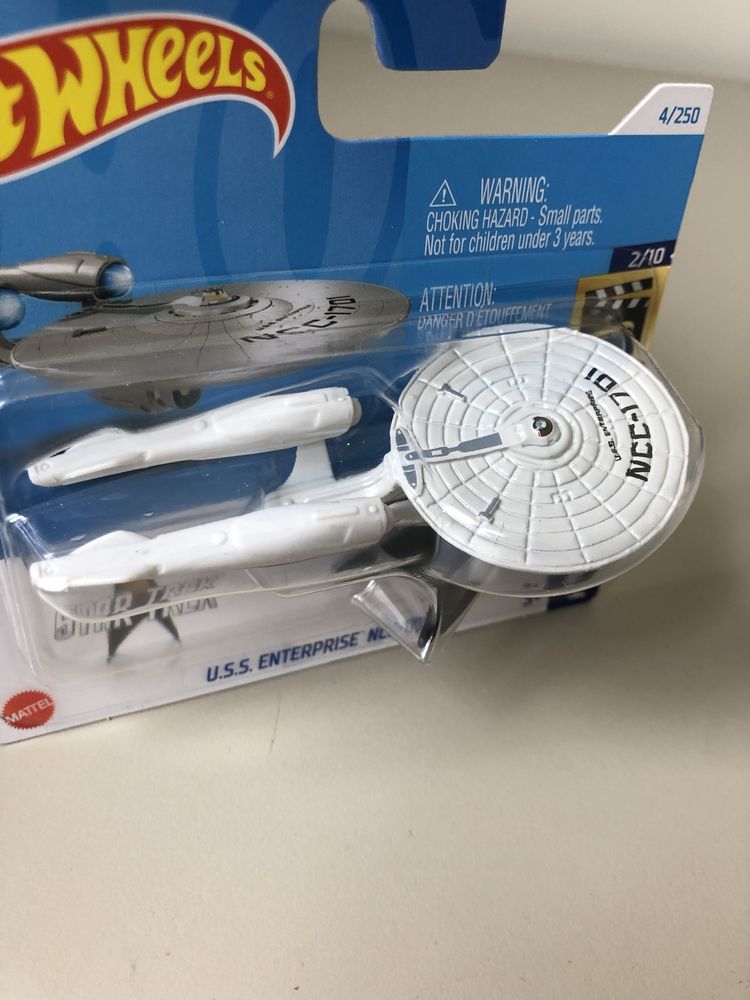 Hot Wheels USS Enterprise NCC 1701 - Star Trek