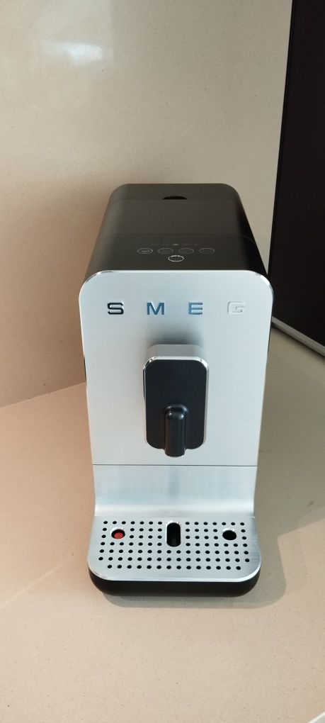 Smeg Bcc01 preta