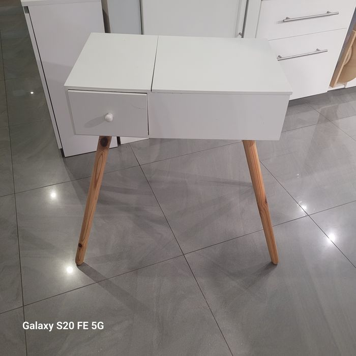 Toaletka biała oddam