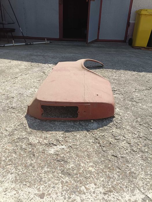 Duży fiat kombi błotnik prawy tył