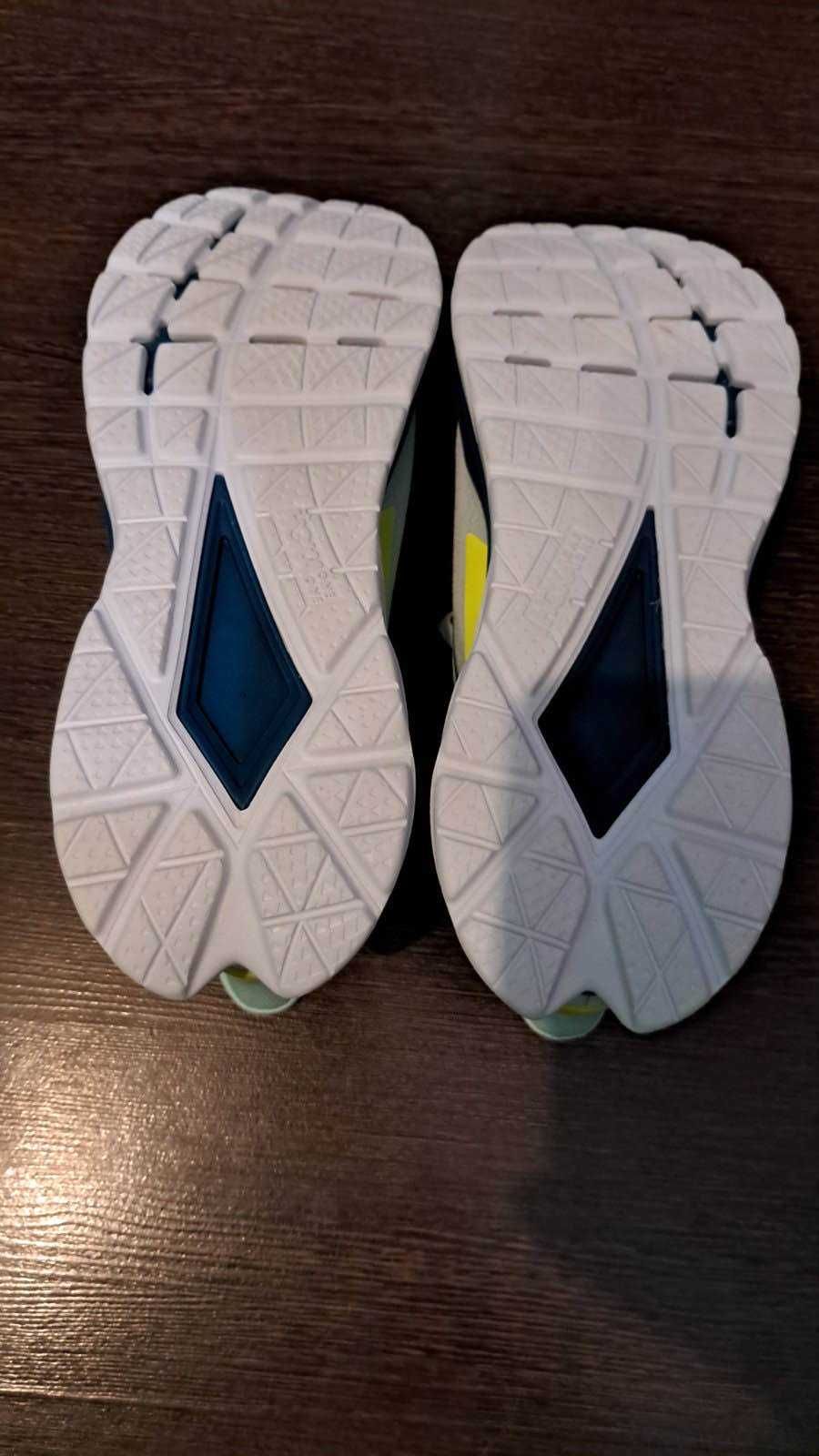 Кросівки hoka one one mach 4.  Р 47 1/3   30.5см