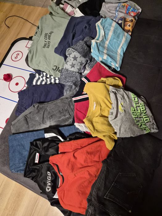 Zestaw ubrań dla chłopca 146