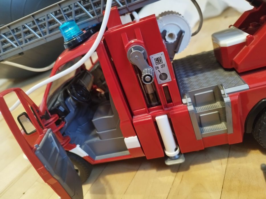 Bruder straż Sprinter  Mercedes Nowy