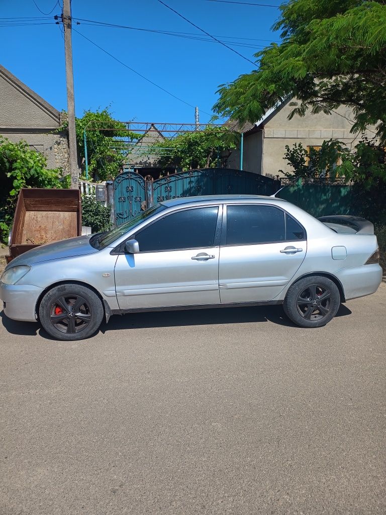 Продам Mitsubishi lancer 9