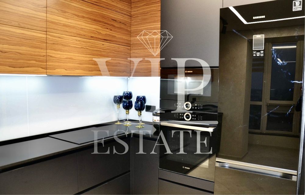 Сдам 4 к.кв.,140 м.кв., Немецкий проект, напротив Культуры, Авантаж.
