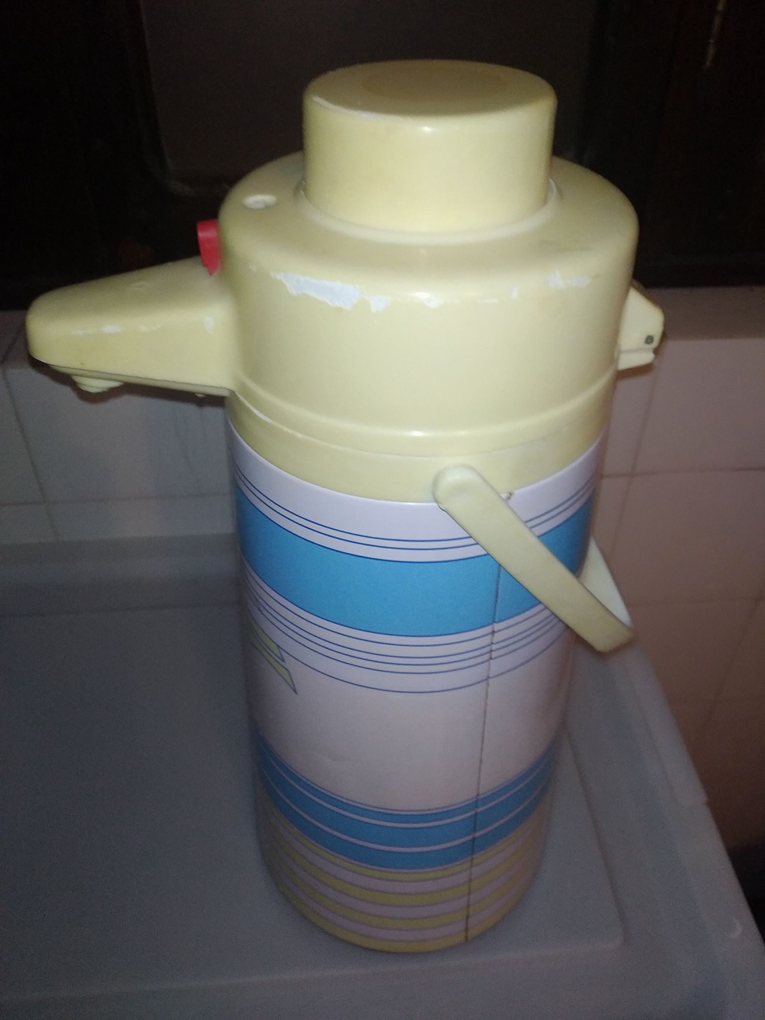 Dispensador de Água ou Café Térmico Portátil Grande