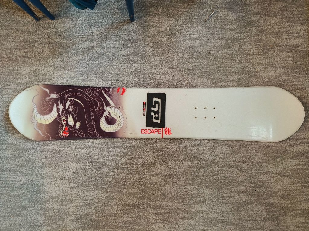 Deska snowboardowa 124cm. Stan BDB