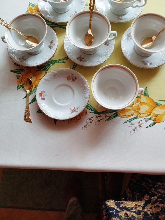 Komplet porcelanowy do kawy