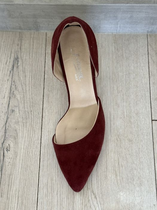 Туфлі FabioMonelli з натуральної замші на шпильці