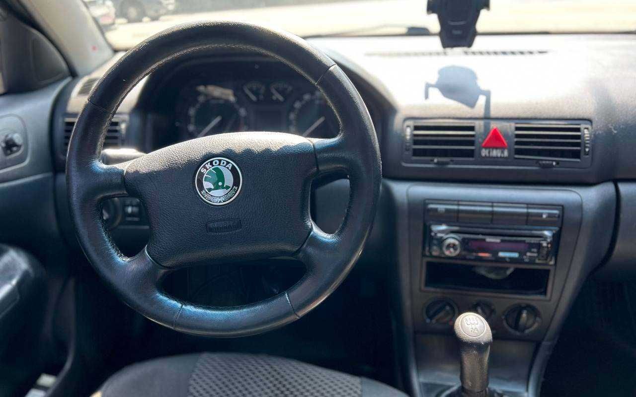 Skoda Octavia 2003