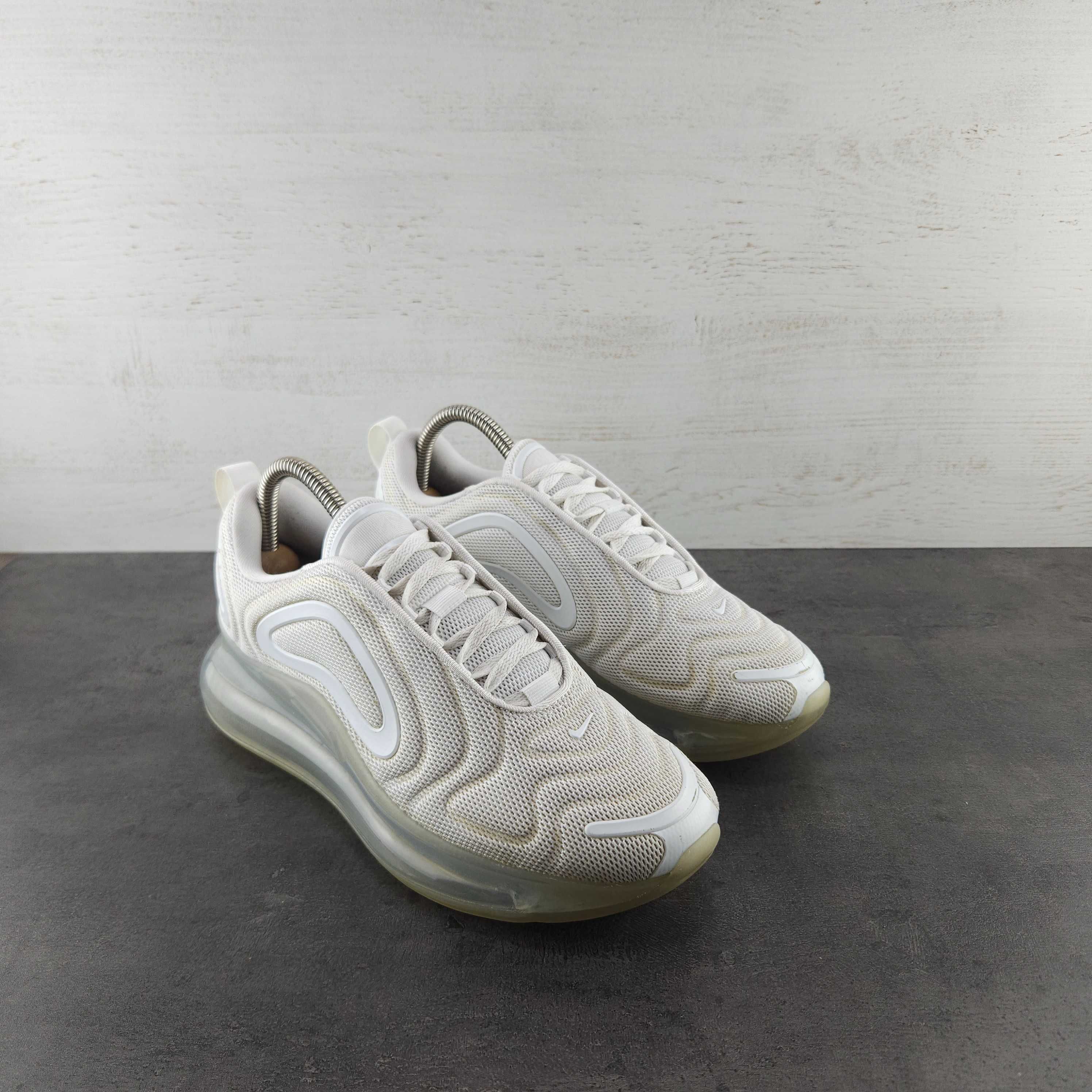 Кроссовки Nike Air Max 720. Размер 39