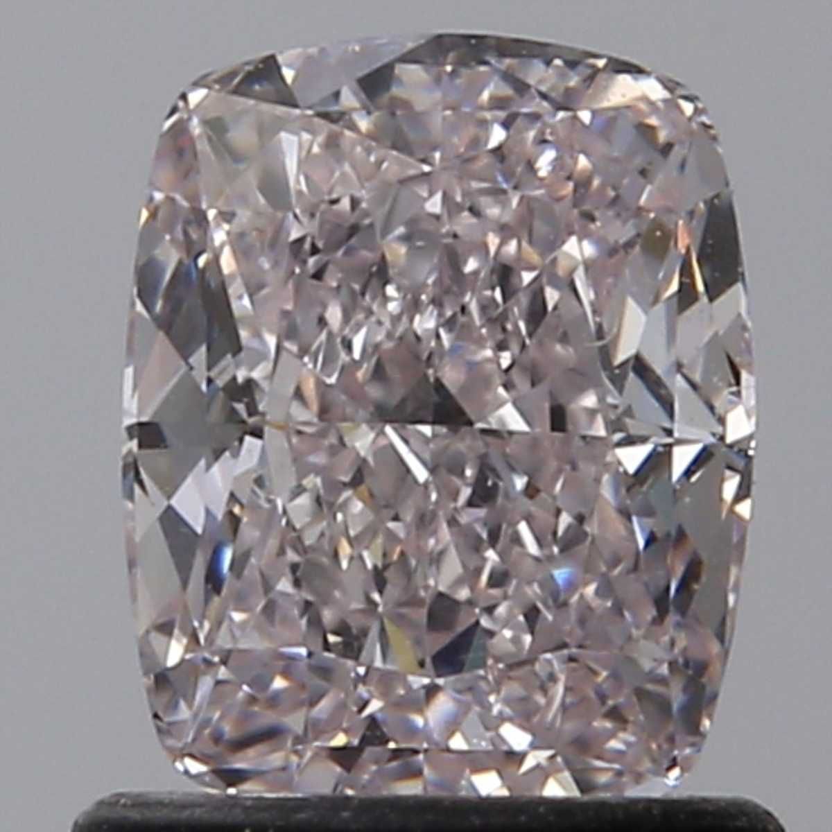 Diament Brylant GIA 1.02 ct Pink / IF Cushion