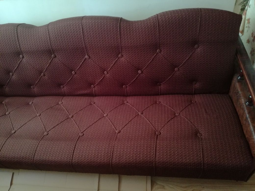 Kanapa wersalka sofa