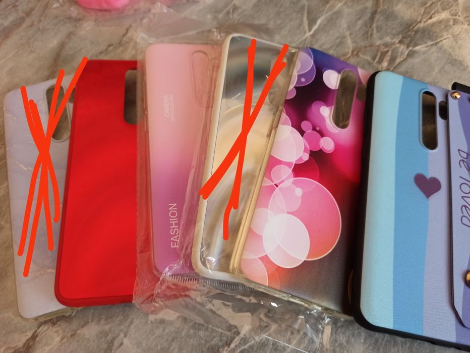 Продам чехол на телефон Redmi Note 8 Pro