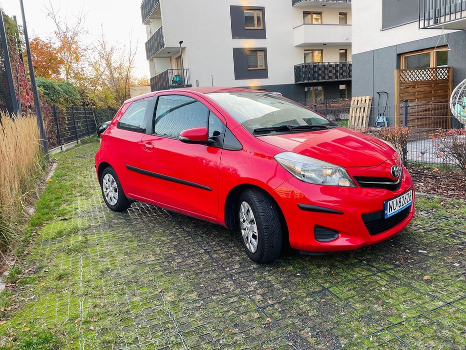 Toyota Yaris Toyotę Yaris / 2012 r. / oryginalny przebieg 65 150 km / SALON POLSKA