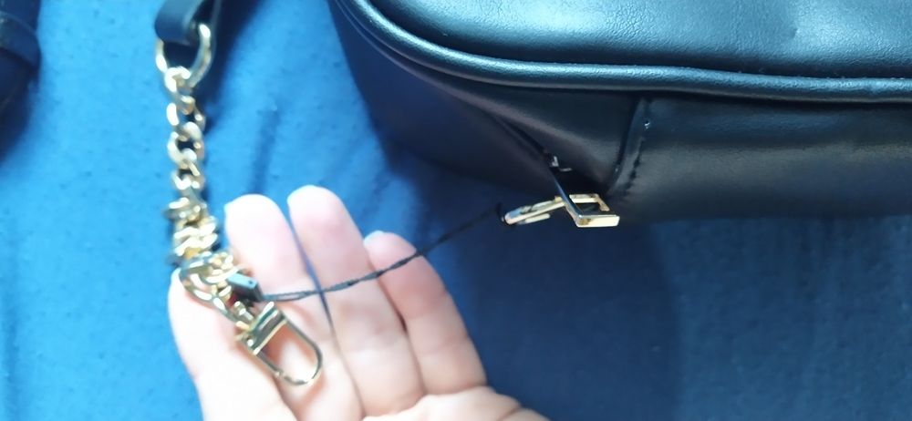 Nowa czarna torebka damska Mohito