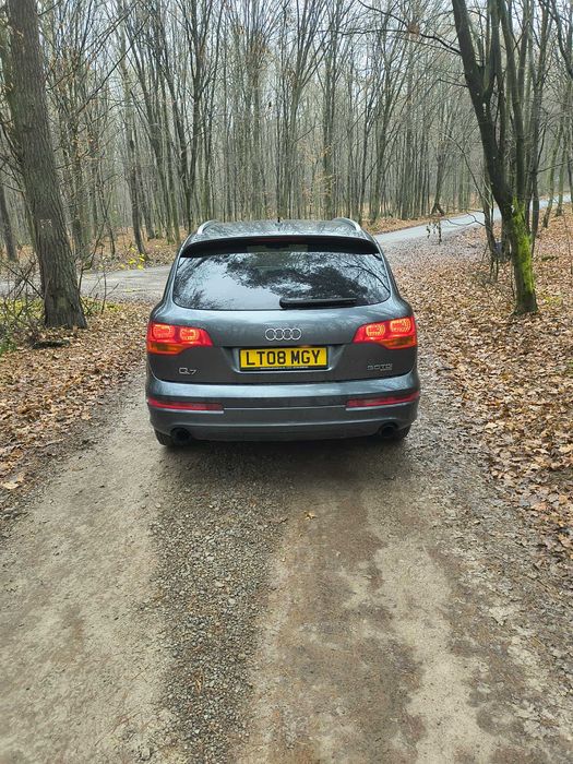Audi Q7 3.0 TDI 2008r. 4x4
