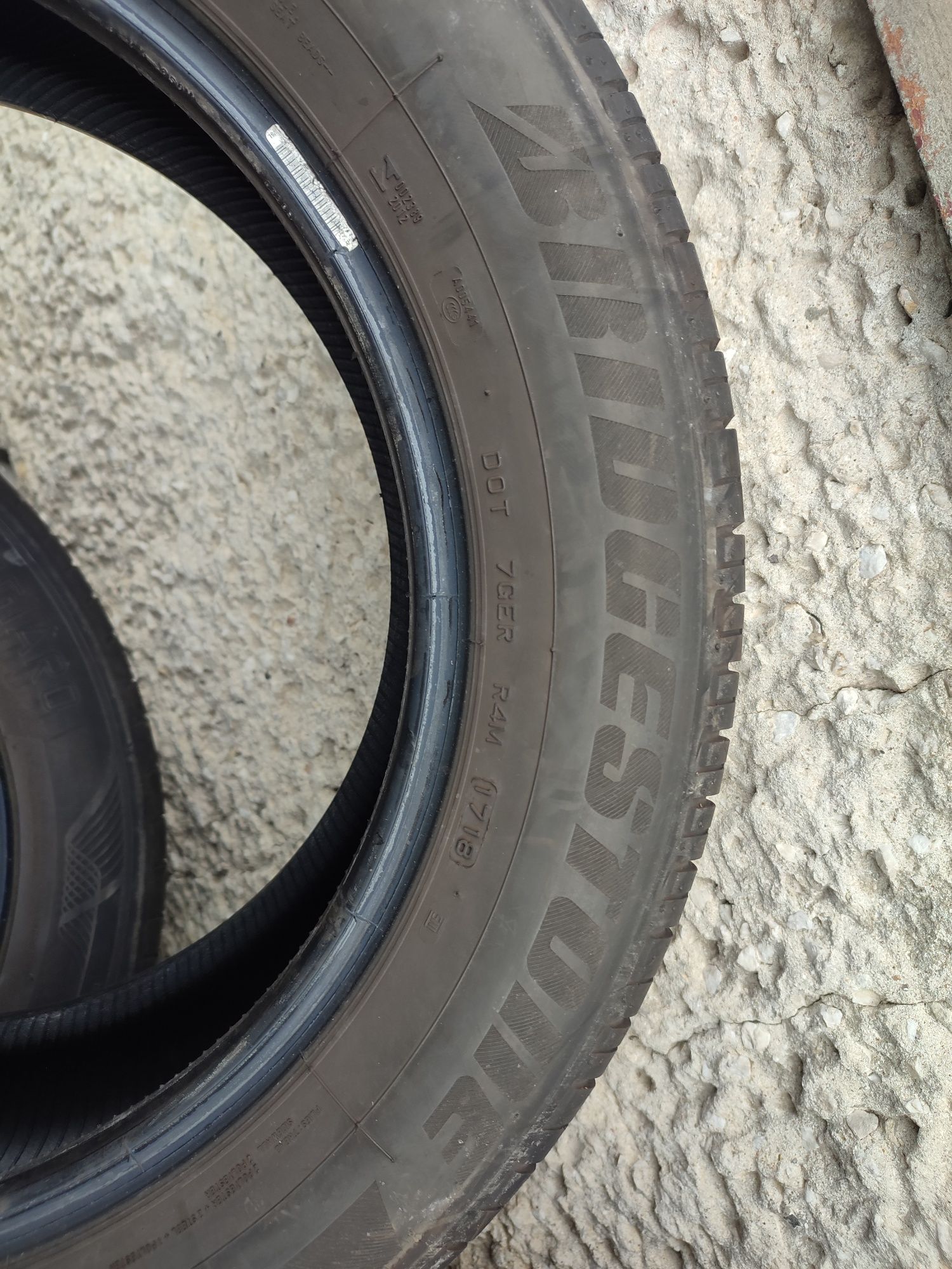 Komplet opon Bridgestone Dualer HP Sport  215/60/17 96V