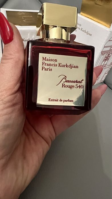 Perfumy Baccarat złote lub czerwone 70 ml nowe