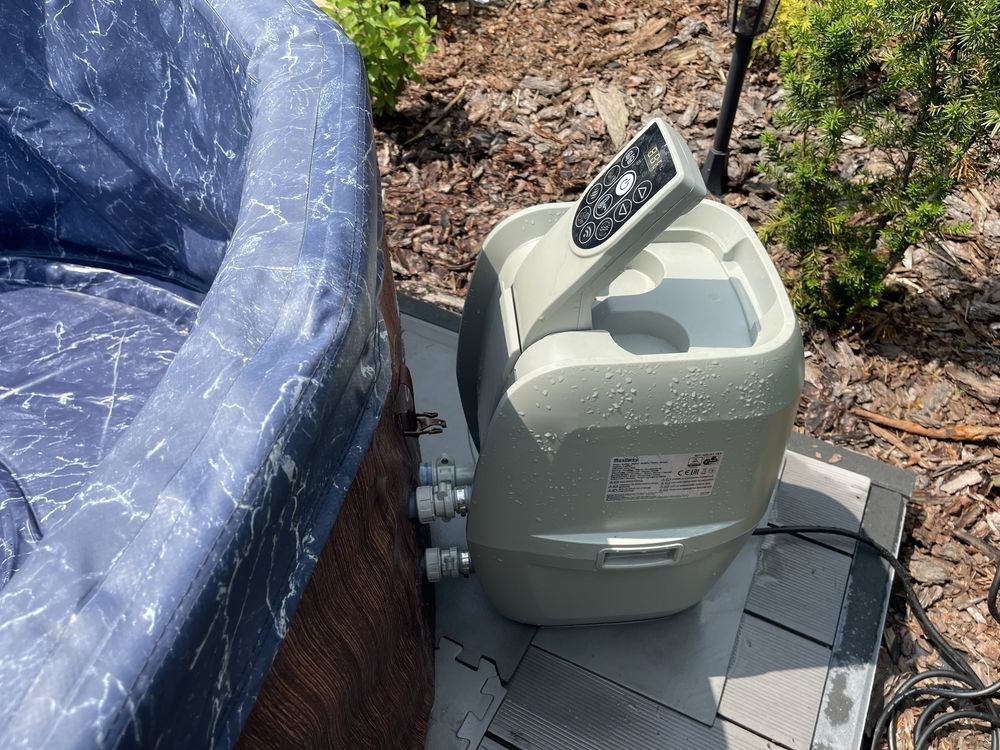 Jacuzzi LAY-Z SPA toronto