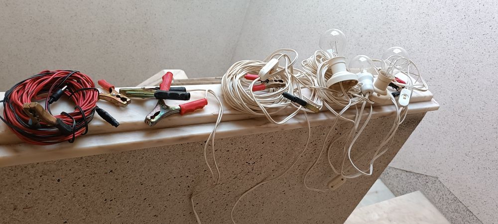 Cabos para bateria com lâmpadas 12 voltos