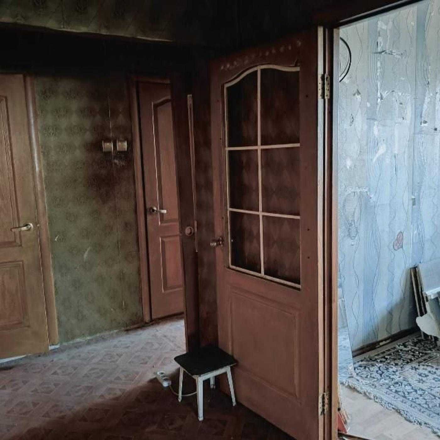 Продам 4 комнатную Палия 96 цена 35000долларов