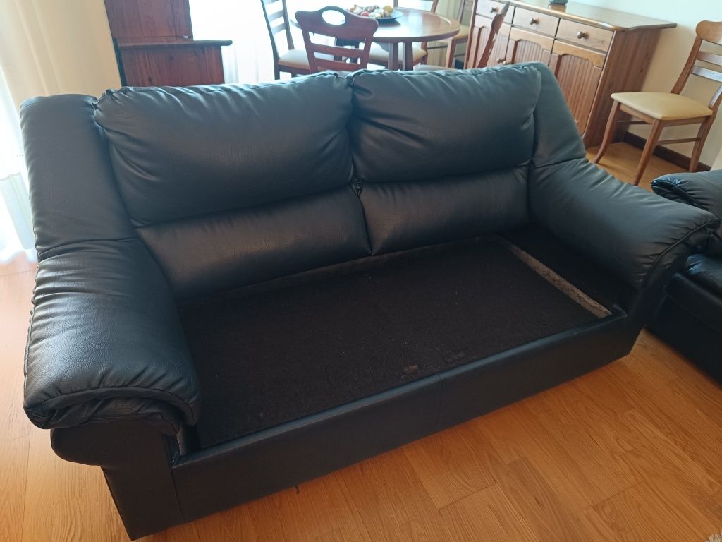Conjunto de sofá cama 3 pessoas e sofá 2 pessoas