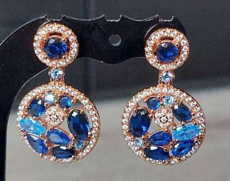 Серебряные серьги с камнями