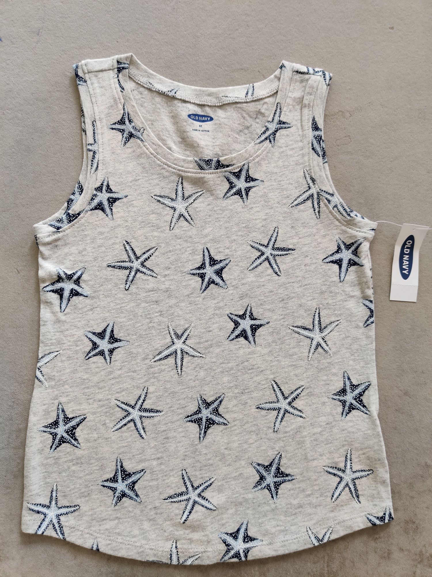 Продам новую  летнюю маечку OLD NAVY, 5 лет, 75 грр