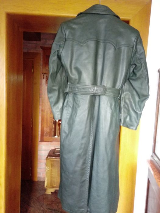 płaszcz skórzany wojskowy niemiecki na podpince oficerski