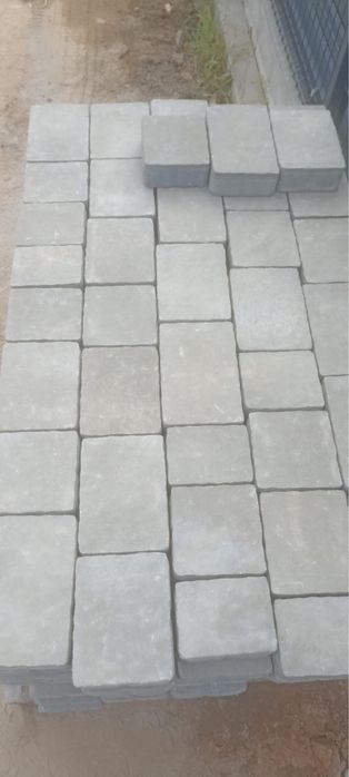 Kostka brukowa Libet