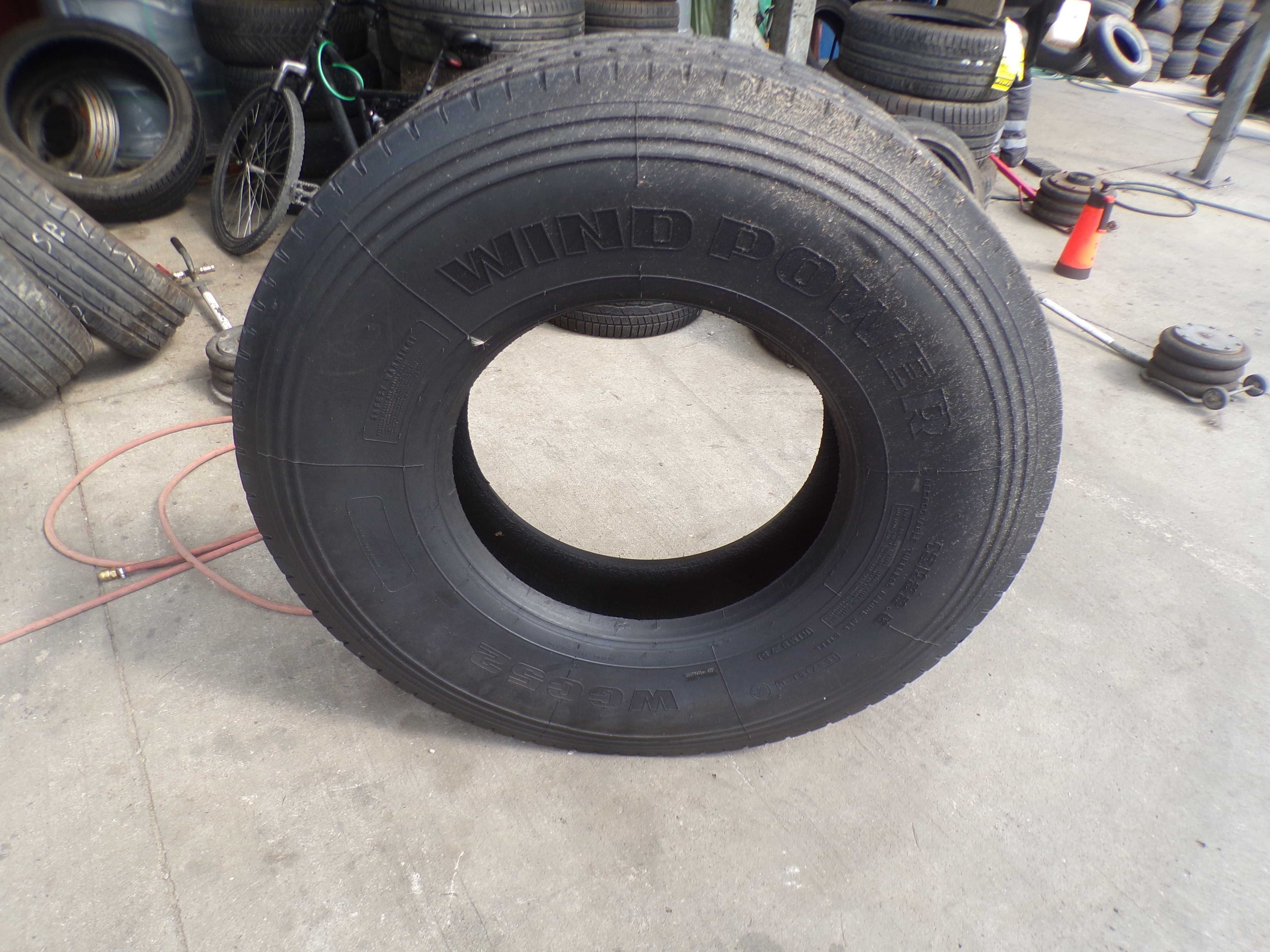 Opona 13R22.5 WIND POWER WGC 52 (530 netto)