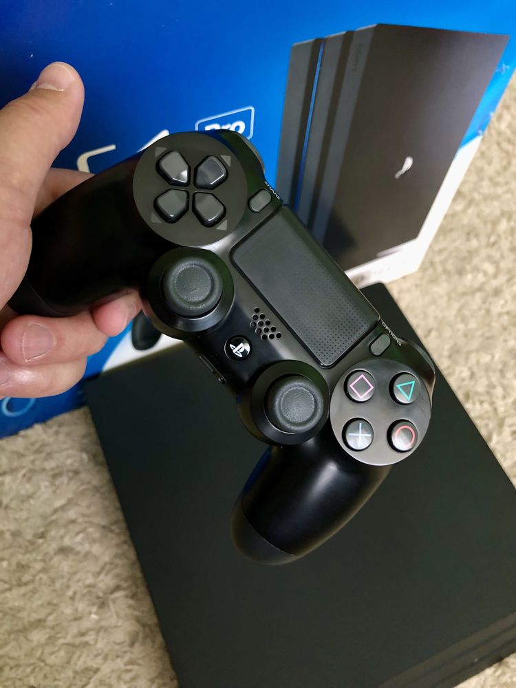 Play Station 4 Pro (1 dualshock ) + игра Dying Light 2