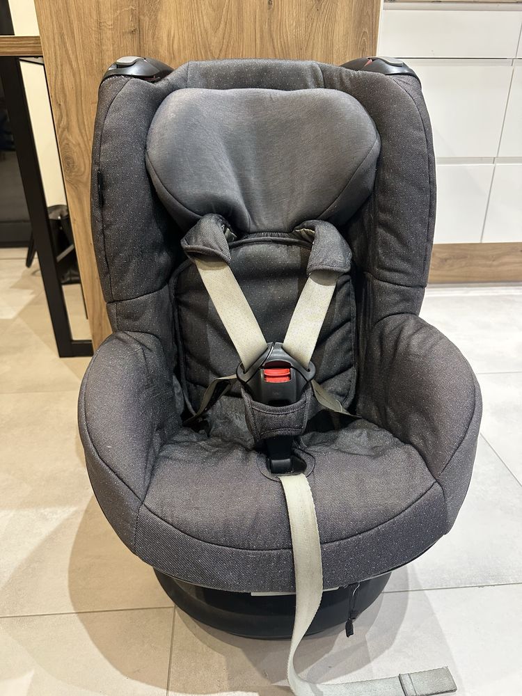 Fotelik samochodowy Maxi Cosi 9-18 kg