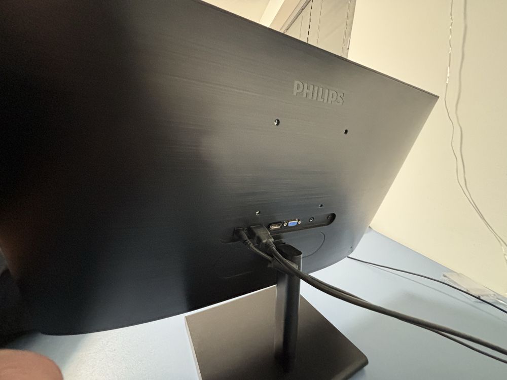 Монітор philips E line 23,8 “