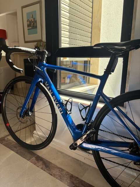 Bicicleta Estrada Van Rysel NCR CF 105 12S (Size S)