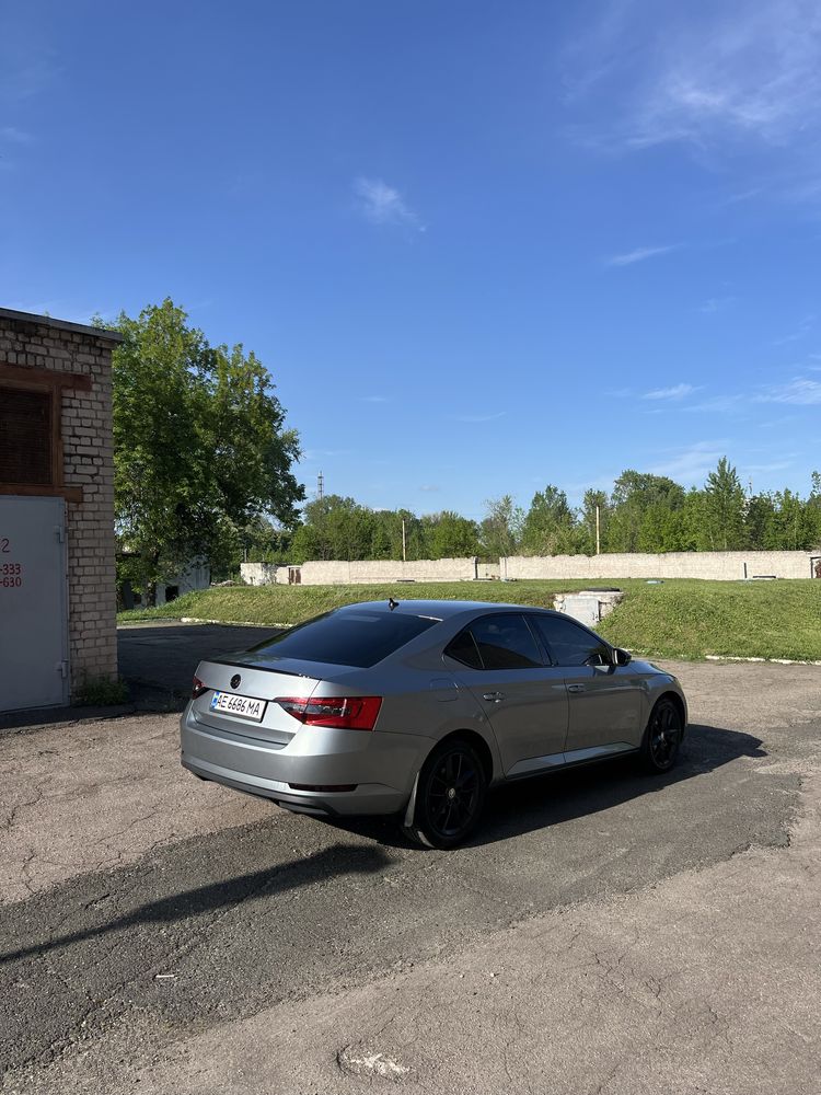 Skoda superb 2018 продам