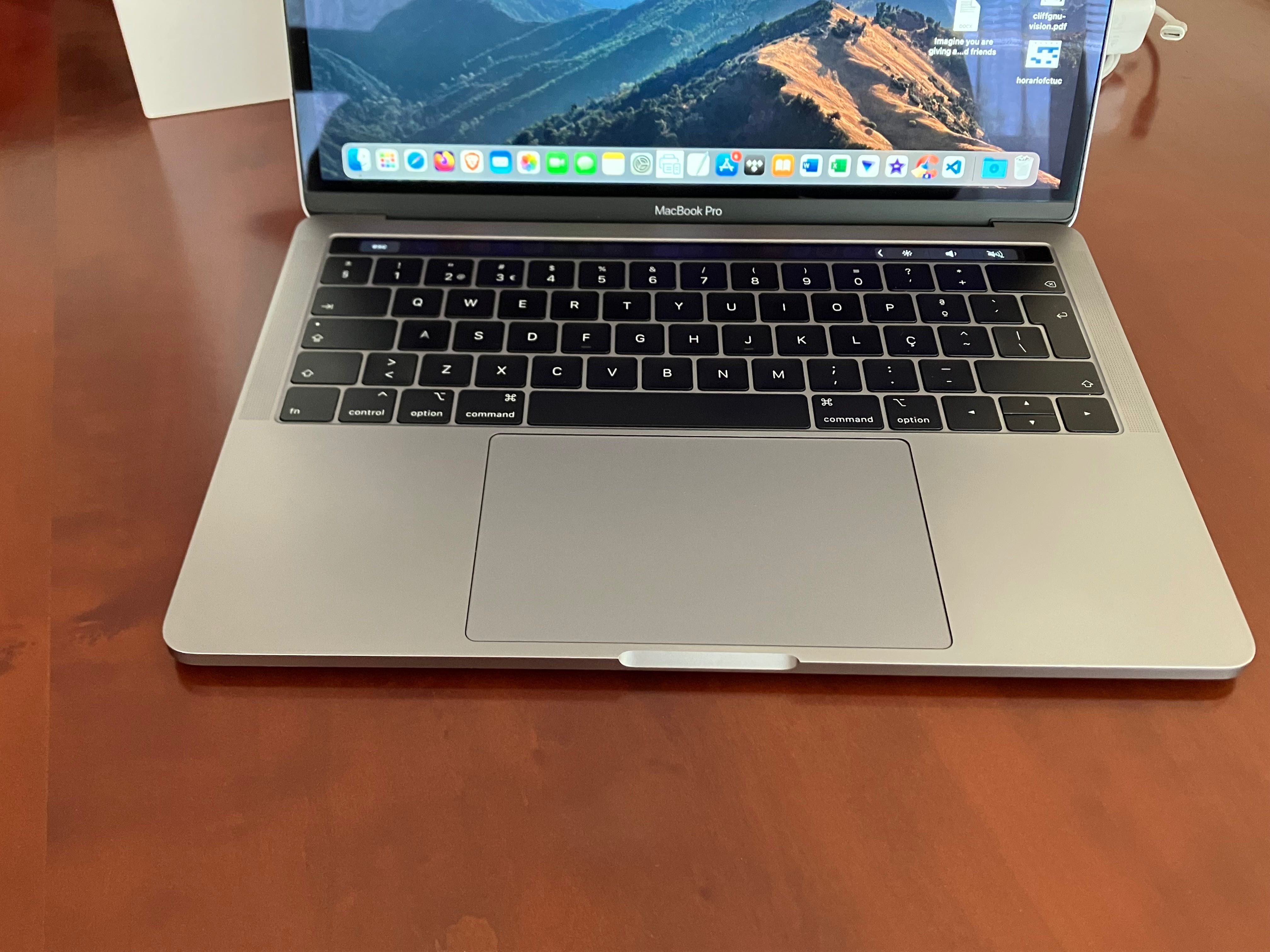 Macbook Pro 13” Touch Bar