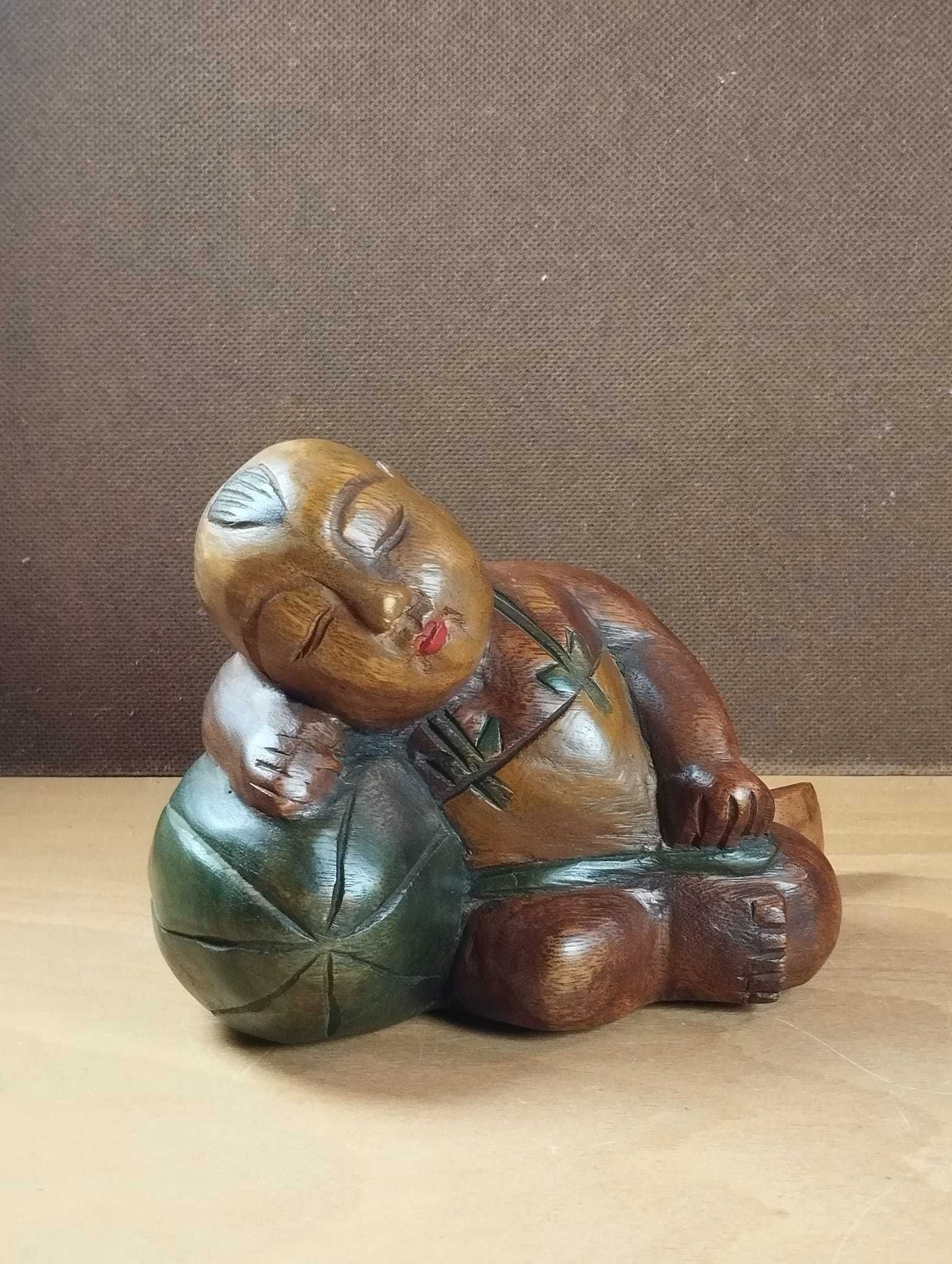 Buda Dormindo em Madeira Vintage