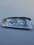 Lampa Prawy Przód Xenon  Audi A8 D3  EUROPA