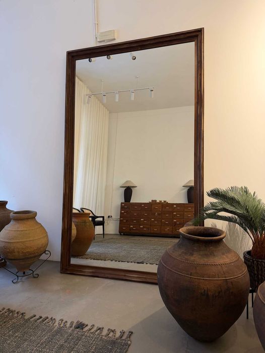 Espelho. Espelho enorme e raro