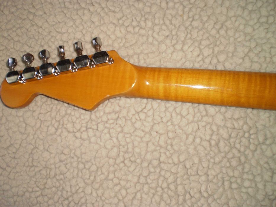 электрогитара Lead Star