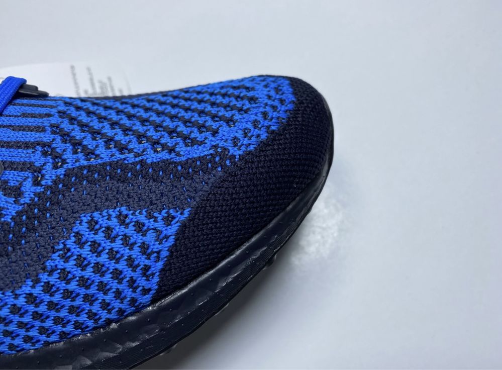 Кросівки Adidas ULTRABOOST 5.0 DNA SHOES BLACK/BLUE GY7952. Оригінал.