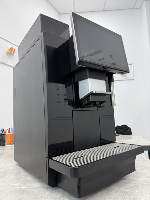 Кавомашина Dr.Coffee Coffee Zone суперавтомат