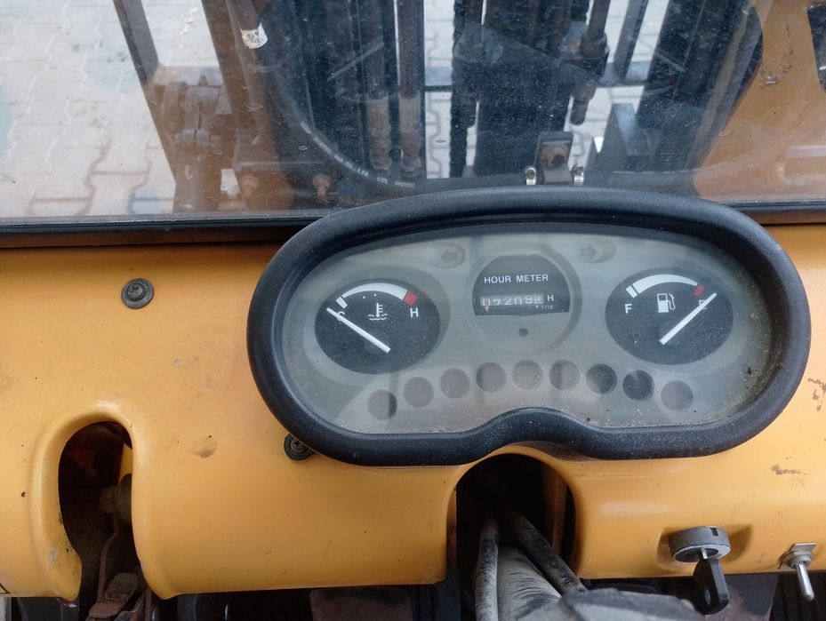 Wózek widłowy Hyundai HLF 25 ll 2004r