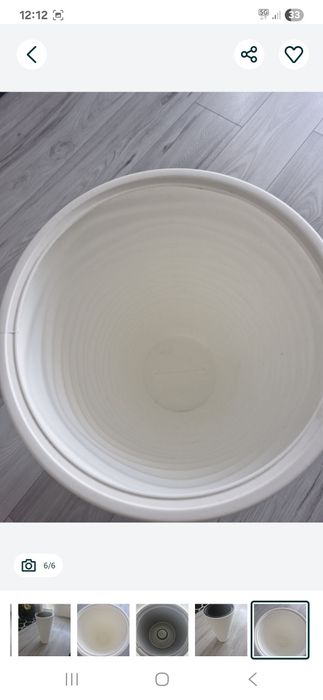 Doniczki jak Nowe.Cena za 1 sztukę.